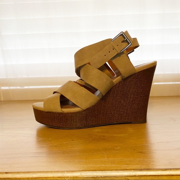 BNWOT Indigo Rd Strappy Wedges - Picture 2 of 4